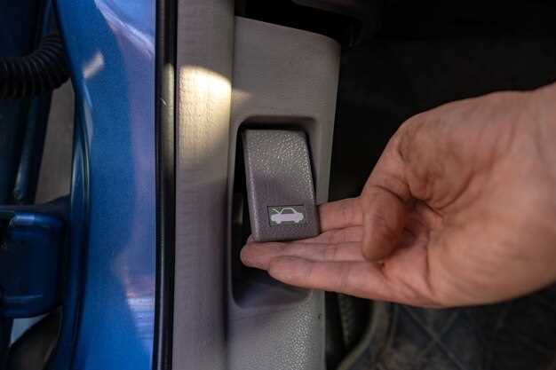 Аккуратное разбирание креплений и фиксаторов